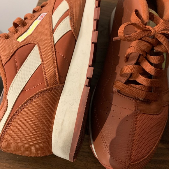 Reebok Leather Ree Cycle Unisex Sneaker Baked Earth-Classic White- Neon Yellow - Picture 5 of 8